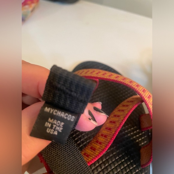 Barely used women’s Chaco sandals - Picture 4 of 5
